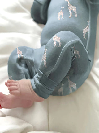 giraffe sleeper