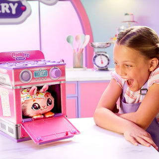 Moose Toys Cookeez Makery Oven Playset - Lindsey Paige