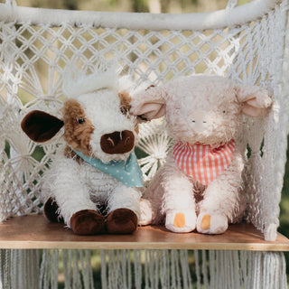 Moo Moo the Cow - Lindsey Paige
