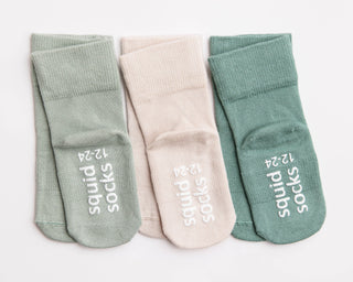 Coastal - Non-Slip Baby Socks Stone Gray, Eucalyptus, Thyme : 6 - 12M - Lindsey Paige