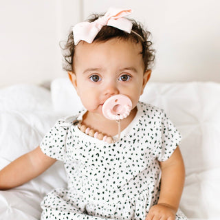 Cutie PAT Round (0 - 24m) Pacifier + Teether: Clear - Lindsey Paige