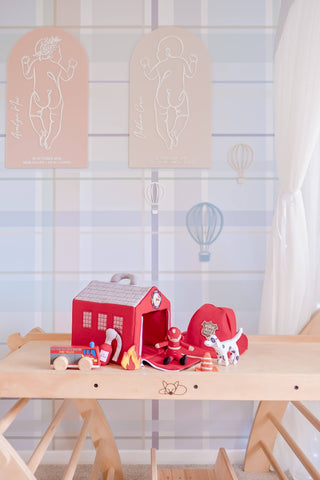 Fire Station with Hat & Accessories