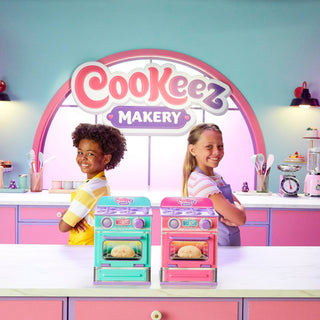 Moose Toys Cookeez Makery Oven Playset - Lindsey Paige
