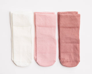 Claire - Non-Slip Baby Socks in Ivory, Peony, Desert Rose : 0 - 6M - Lindsey Paige