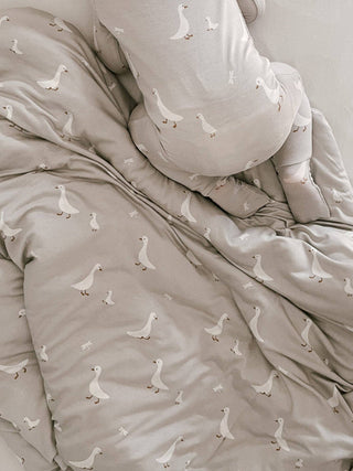 Gunamuna Cloud Baby Blanket | 1.0 TOG Bamboo – Mini Floral (Toddler) - Lindsey Paige