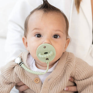 Roper Cutie Clip (Pacifier Clip): Blue Clear - Lindsey Paige