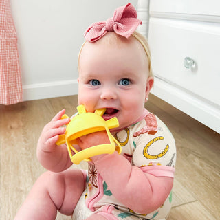 Shine Bright Teething Mitt: Yellow - Lindsey Paige